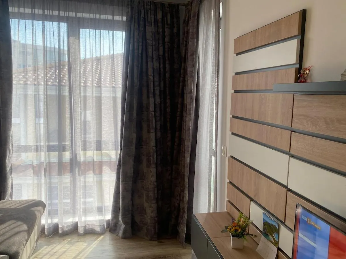 Sea Sunrise Apartment Burgas City 0*,