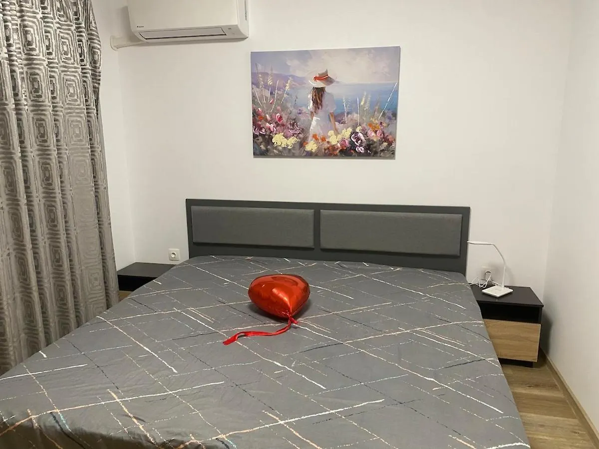 Sea Sunrise Apartment Burgas City