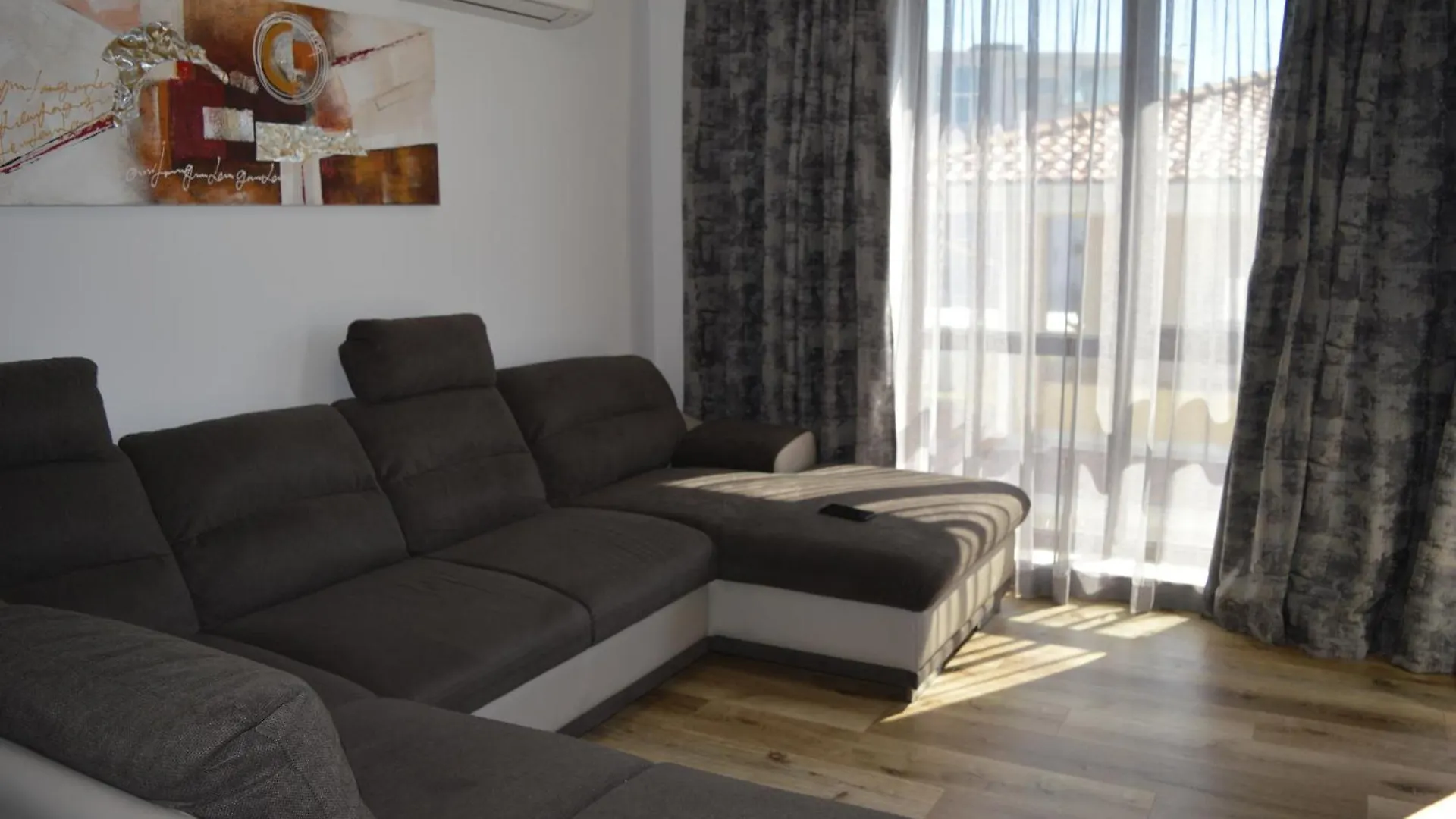 Sea Sunrise Apartment Burgas City 0*,