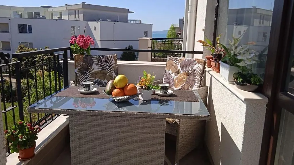 Sea Sunrise Apartment Burgas City