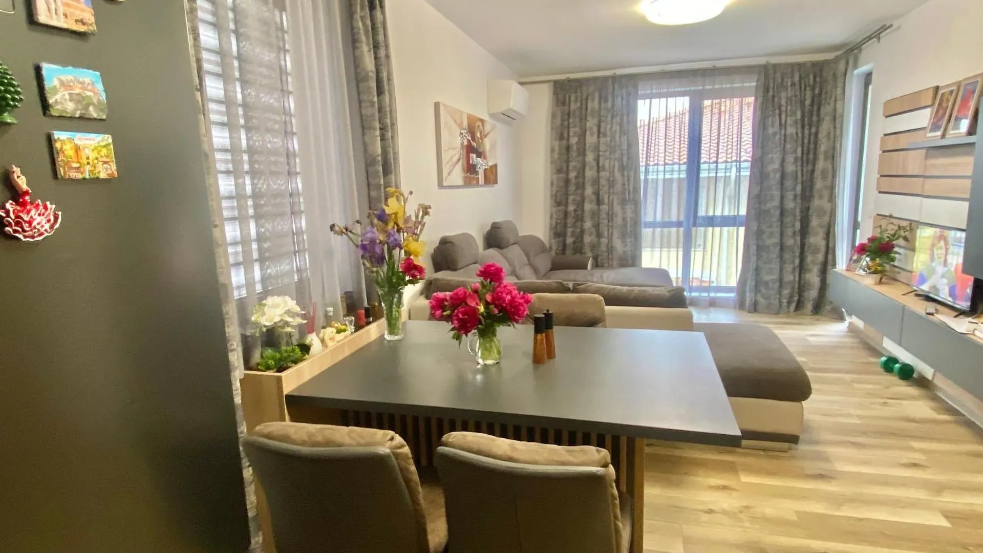 Sea Sunrise Apartment Burgas City